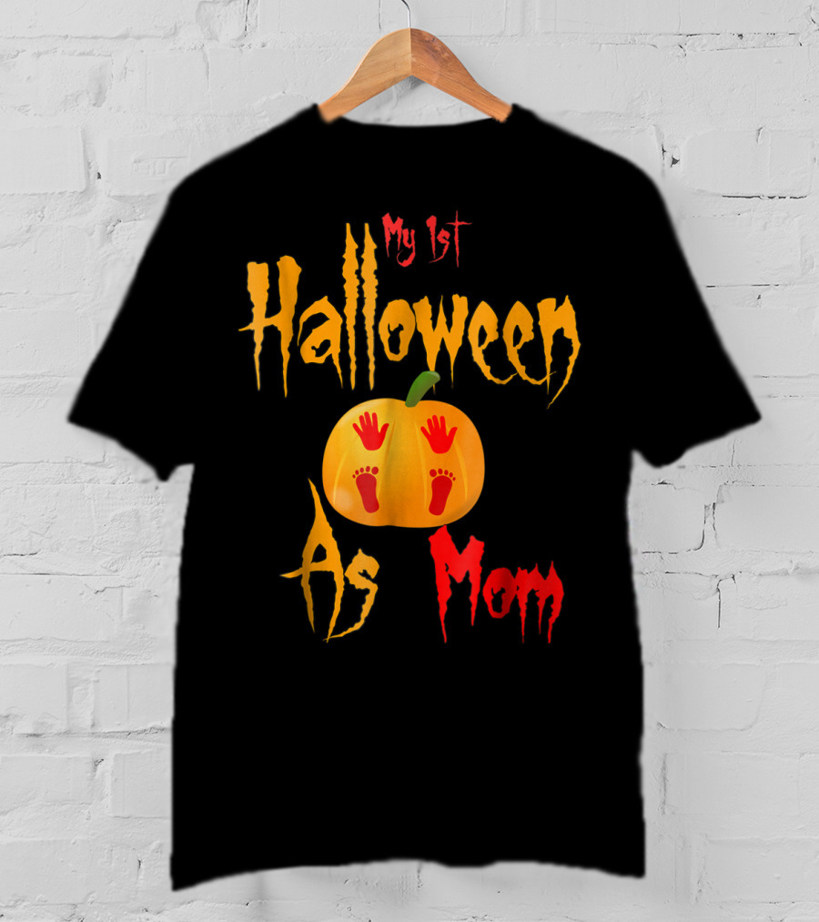 My 1st Halloween As Mom Pumpkin With Baby Footprints And Handprints T-Shirt