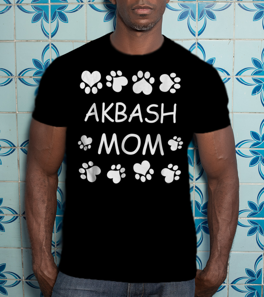 Akbash Mom Paw Print Hearts Christmas Birthday T-Shirt