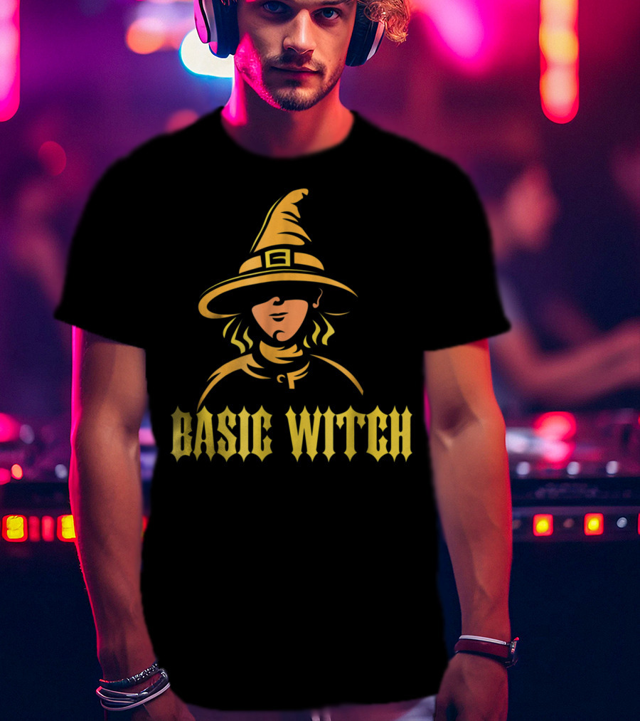 Basic Witch Hat Illustration Halloween T-Shirt