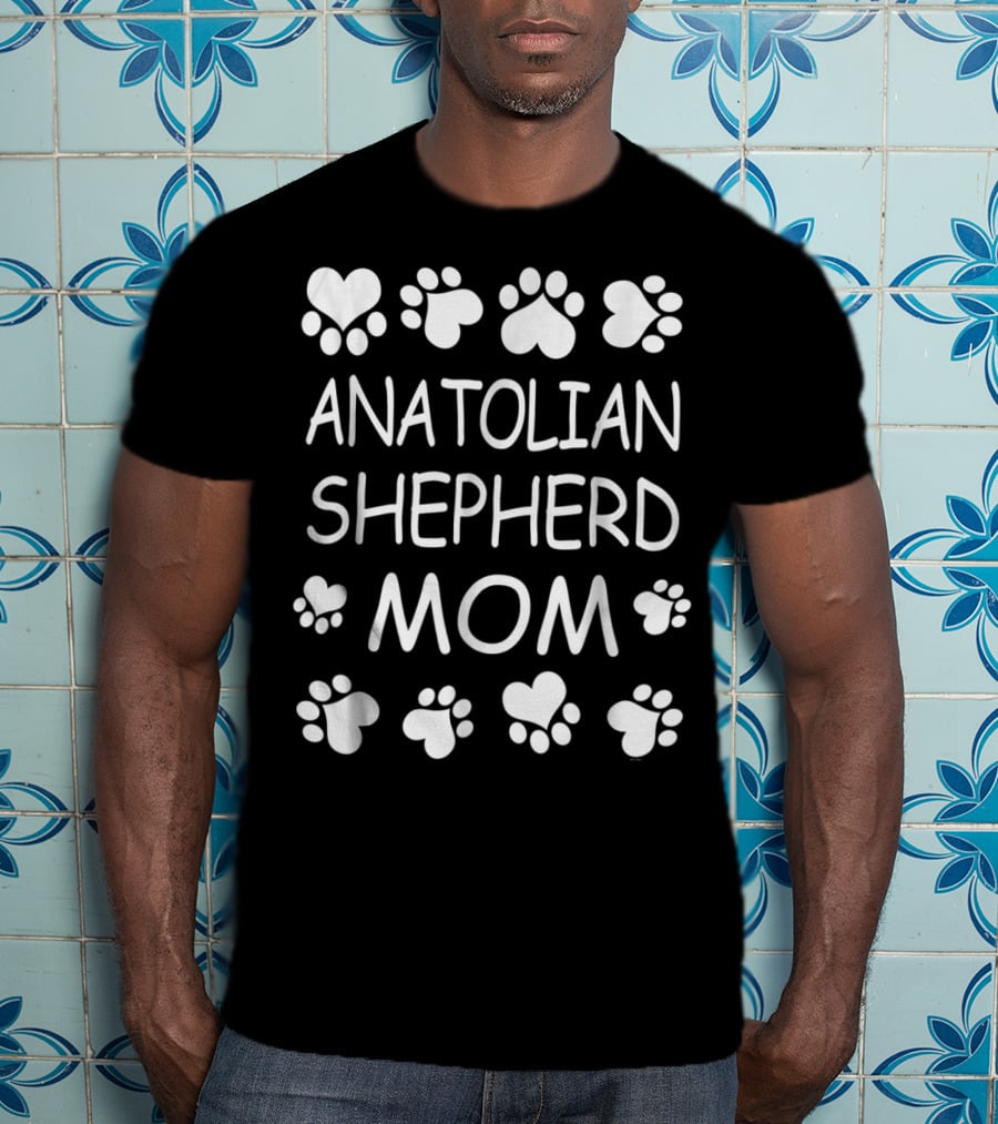 Anatolian Shepherd Mom Paw Heart T-Shirt