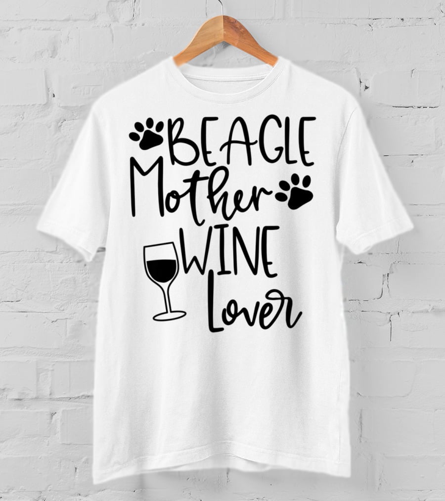 Beagle Mother Wine Lover Women's Cute Dog Paw Prints T-Shirt