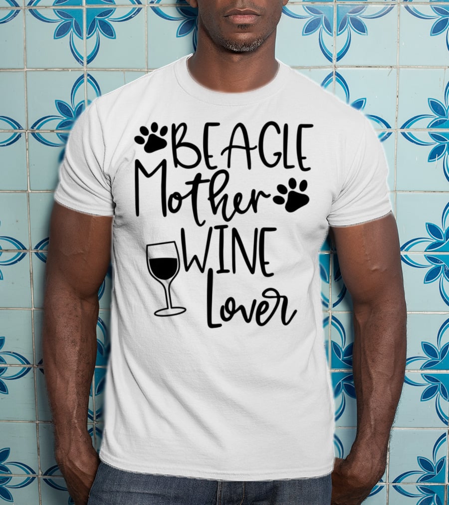 Beagle Mother Wine Lover Women's Cute Dog Paw Prints T-Shirt