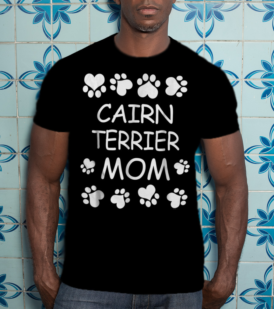 Cairn Terrier Mom Paw Print Heart Design Christmas Birthday T-Shirt