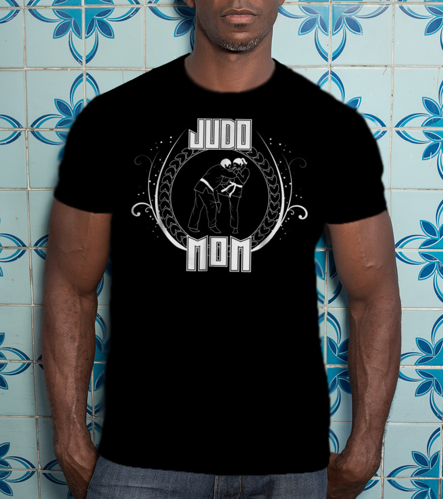 Judo Mom Black Belt Throwing Fight Sport Artistry T-Shirt