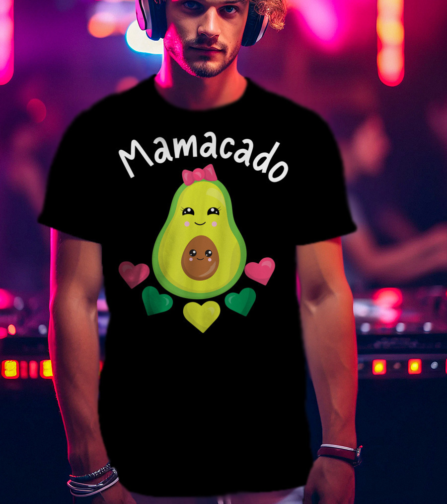 Mamacado Cute Avocado Lover Vegan Vegetarian Heart T-Shirt