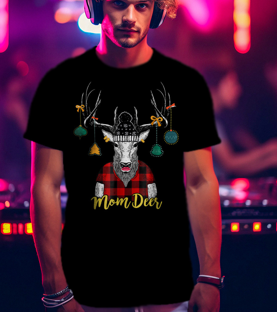 Mom Deer Christmas Plaid Noel Xmas Apparel16 T-Shirt
