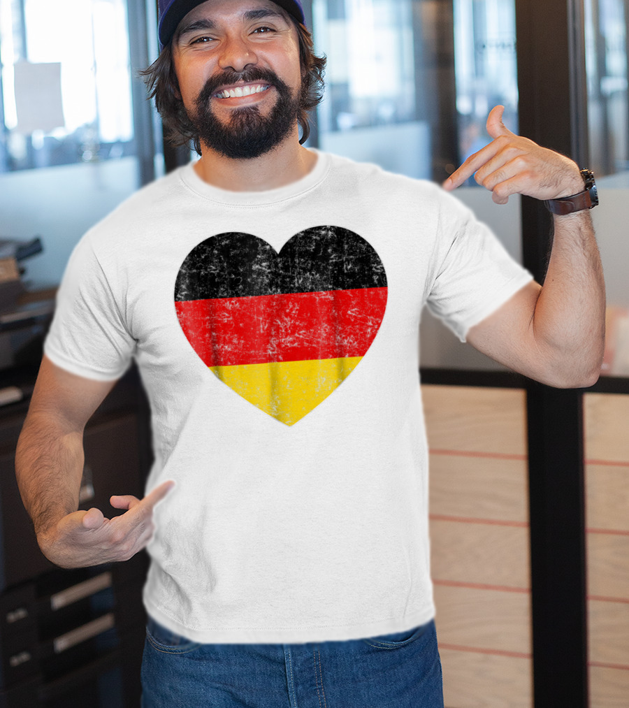 Oktoberfest German Flag Heart Germany Mom Wife56 Oktoberfest T-Shirt