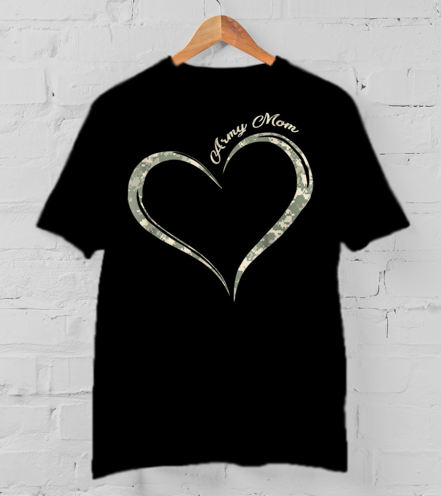 Army Mom Camo Heart T-Shirt