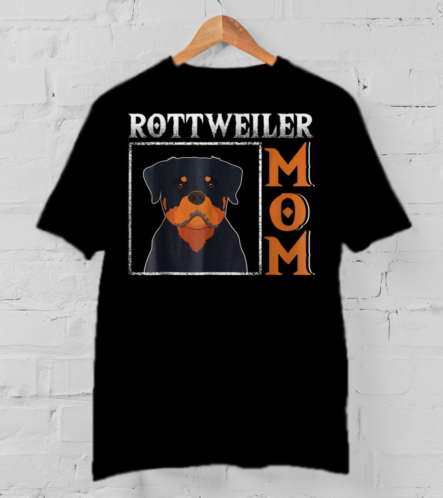 Rottweiler Mom Funny Dog Lover94 T-Shirt