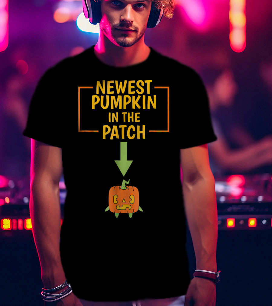 Newest Pumpkin In The Patch Thanksgiving Expecting Mom Pregnant Wife T-Shirt
