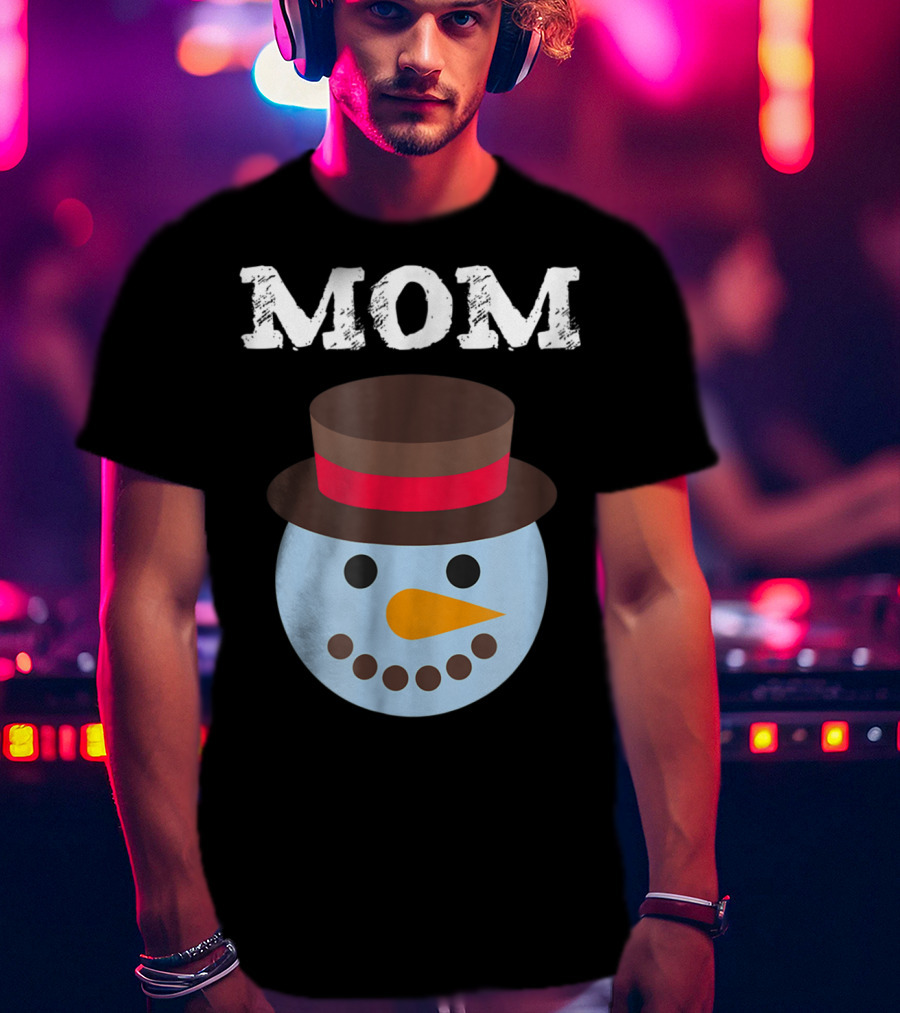 Mom Snowman Fun Family Christmas Matching PJ 30 T-Shirt