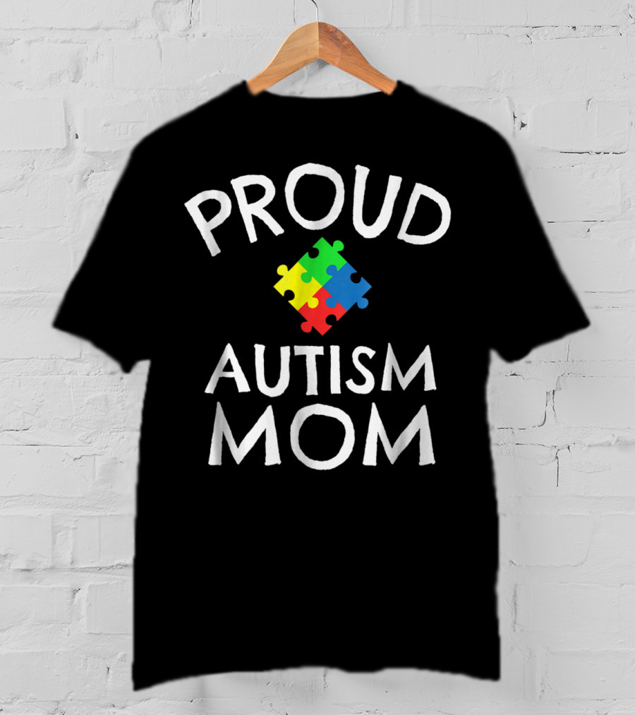 Proud Autism Mom Colorful Puzzle Autism Awareness T-Shirt
