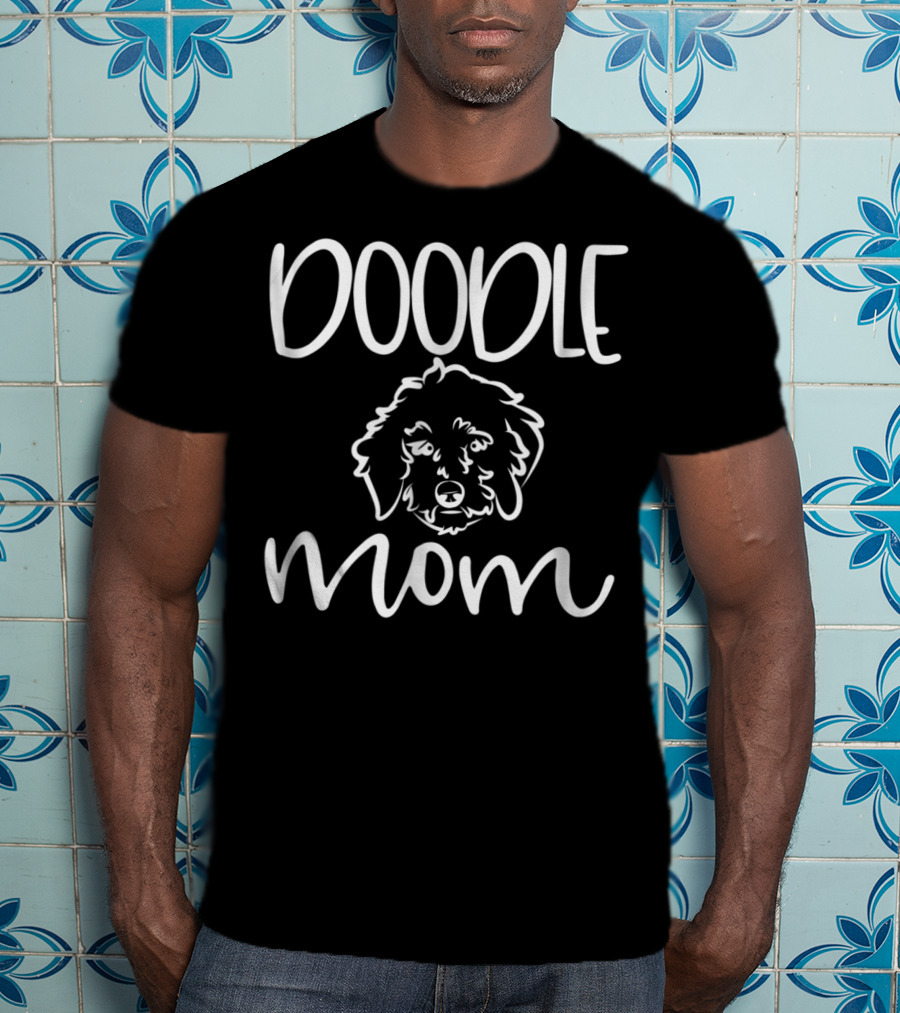 Doodle Mom Golden Dog GoldenDoodle Mom T-Shirt