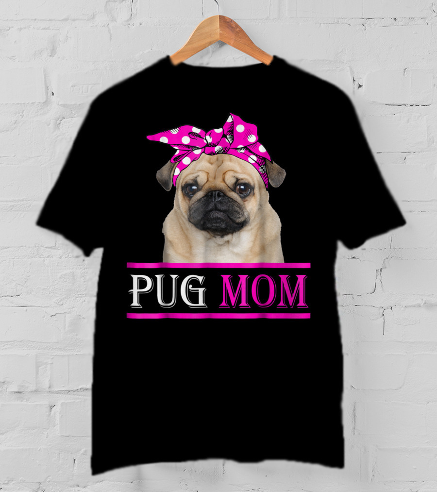 Pug Mom Cute Dog With Pink Polka Dot Bow T-Shirt