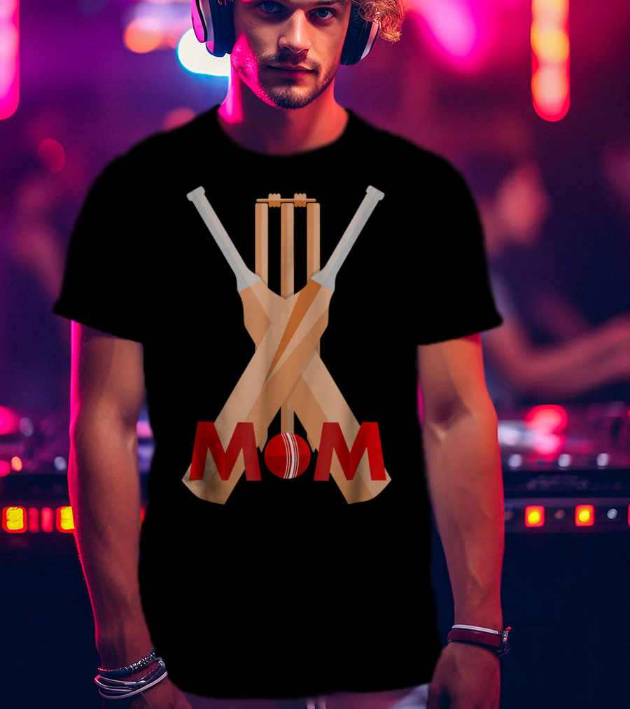 Cricket Mom Stumps Bats Red Ball T-Shirt