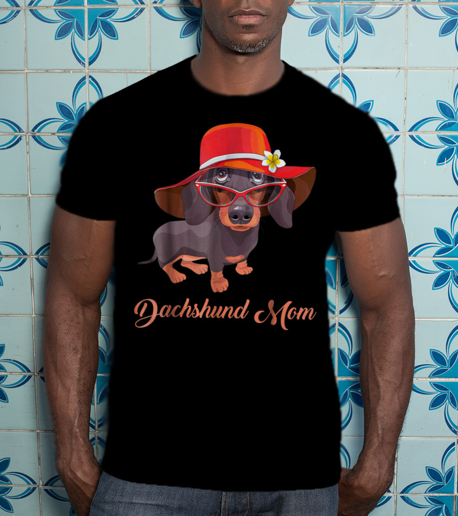 Dachshund Mom Mom Of Dachshund Dogs Pet Puppies With Red Hat And Glasses T-Shirt