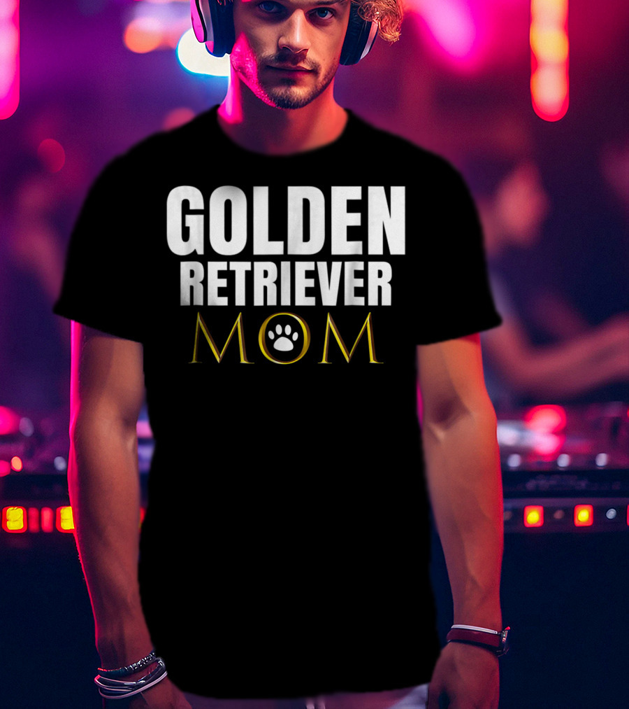 Golden Retriever Mom Dog Appreciation Day Paw Prints T-Shirt