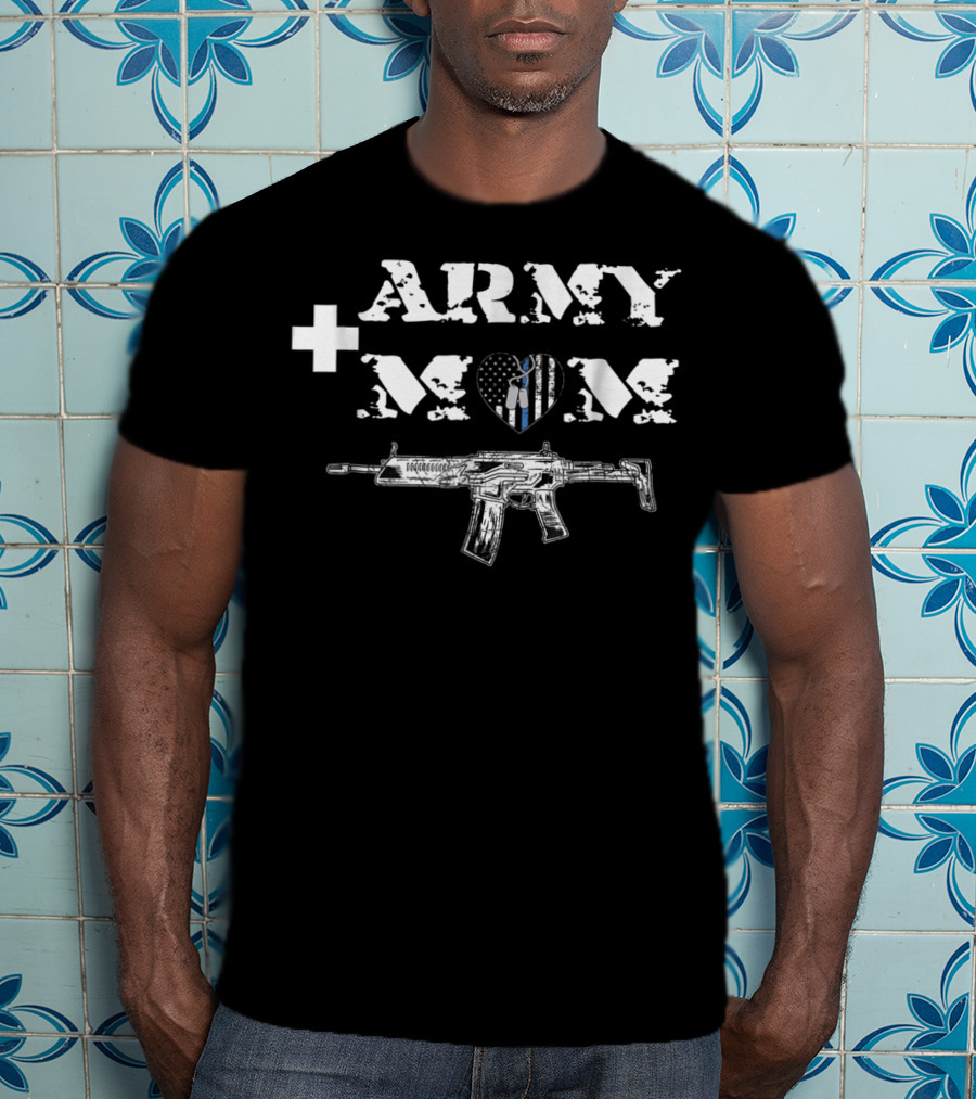 ARMY MOM Proud Dog Tag Heart Rifle T-Shirt