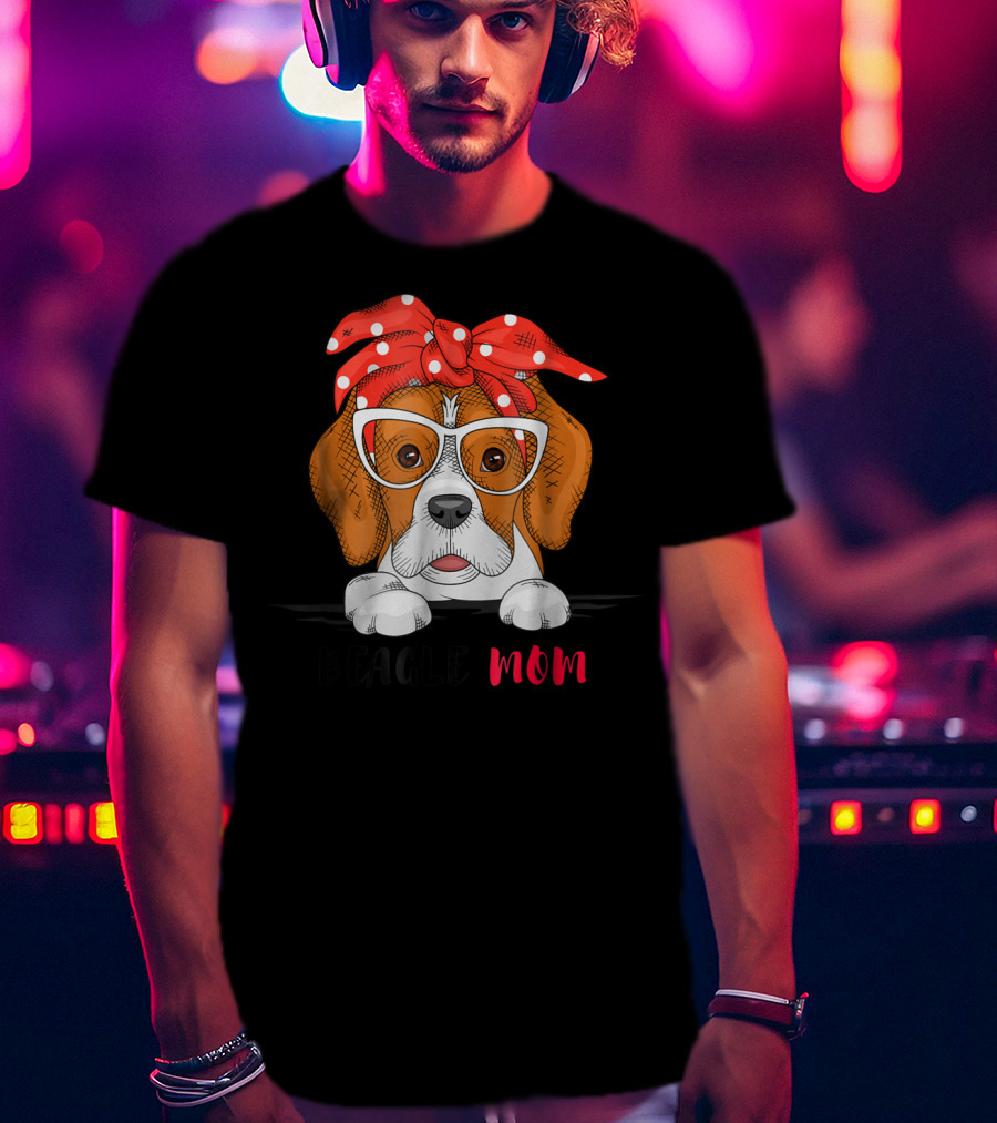 Beagle Mom With Glasses And Red Bow T-Shirt