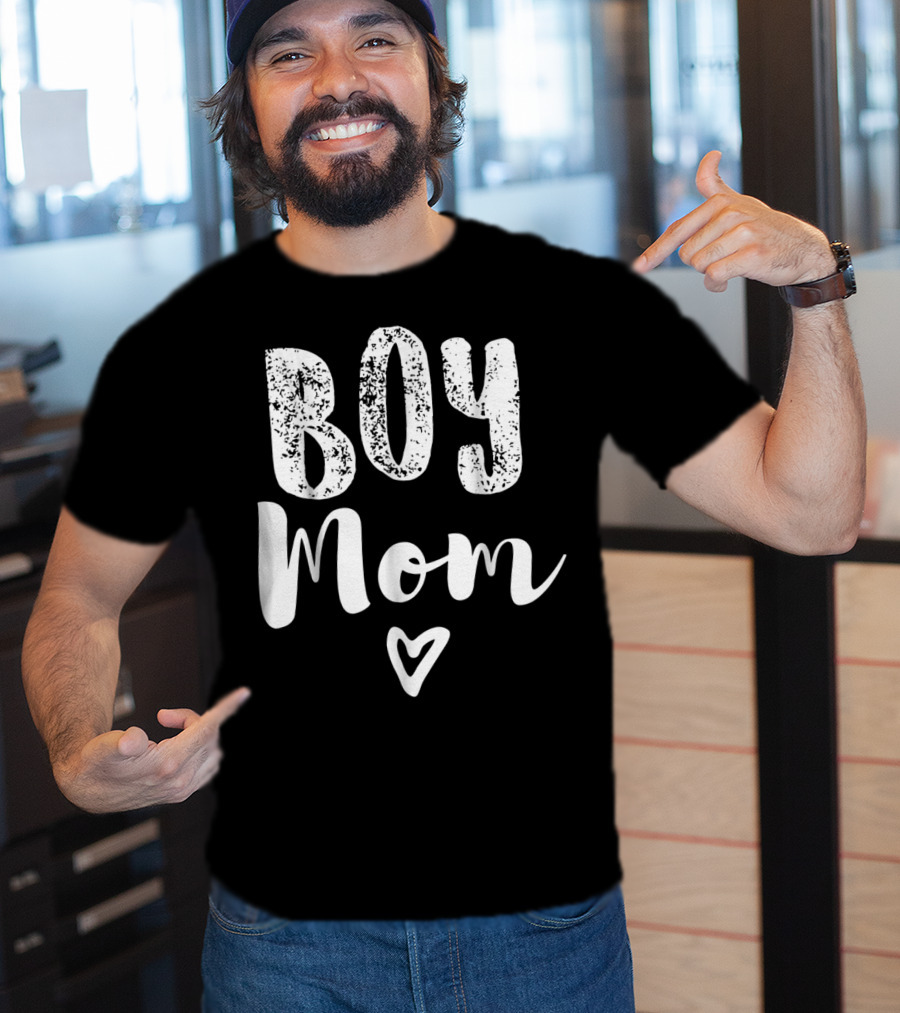 Boy Mom Heart Tshirt23Boy T-Shirt