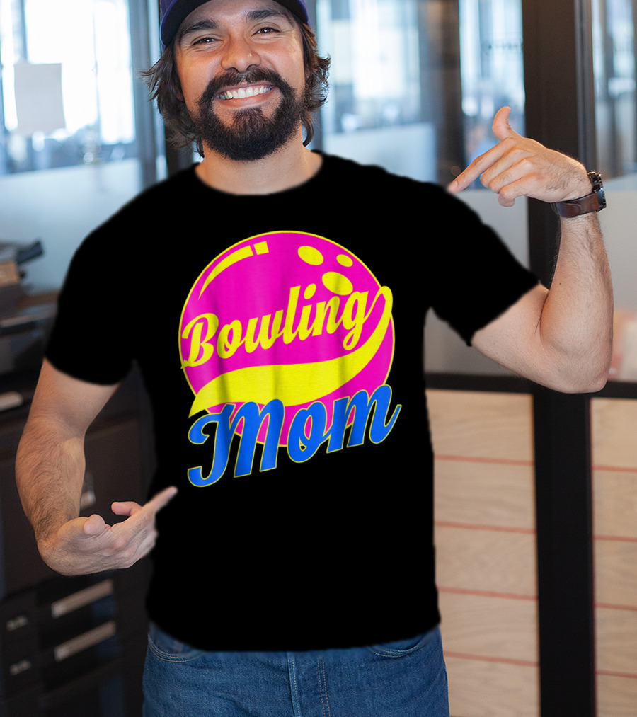 Bowling Mom Bowler League Pink Yellow Bowling Ball T-Shirt