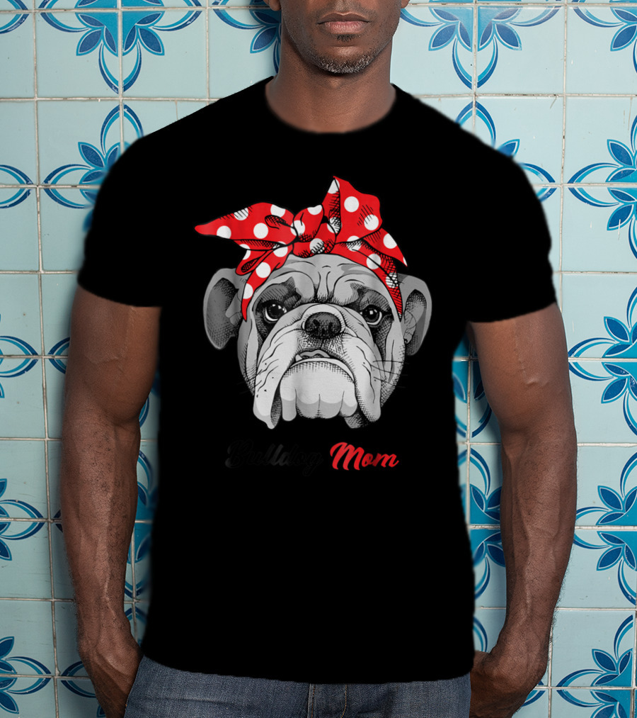Bulldog Mom Polka Dot Bandana T-Shirt