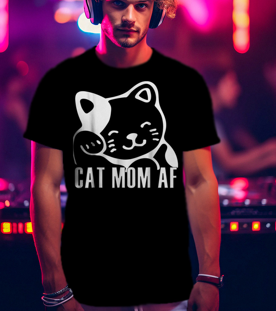 Cat Mom AF Clothing43 Playful Cat T-Shirt