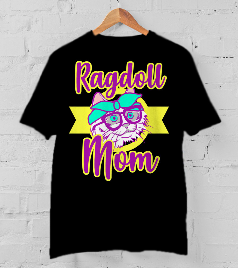 Ragdoll Mom Cats Lovers Women Her Christmas T-Shirt