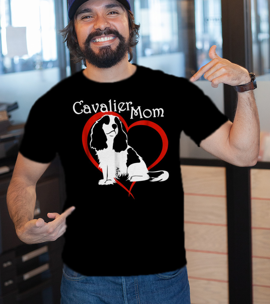 Cavalier Mom CKCS Heart NickerStickers Dog T-Shirt