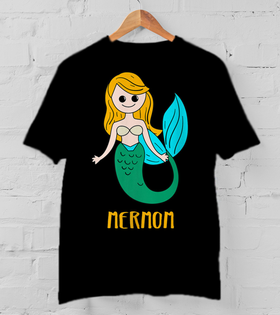 Cute Mermom For Stylish Women And Mothers T-Shirt