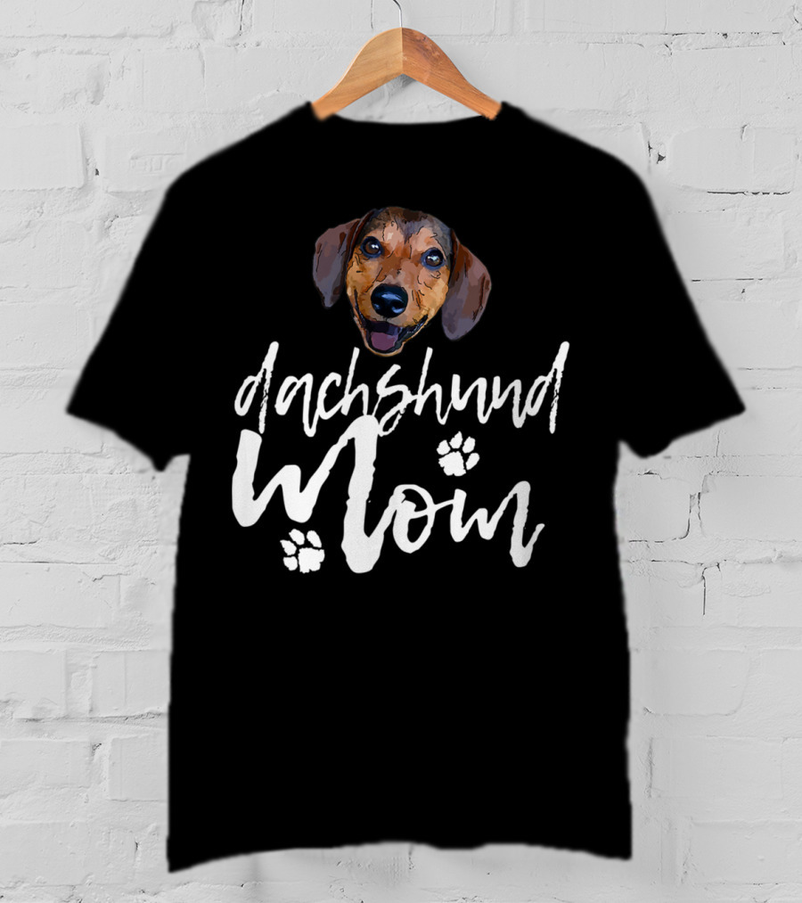 Dachshund Mom Cute Dog Face Paw Prints T-Shirt
