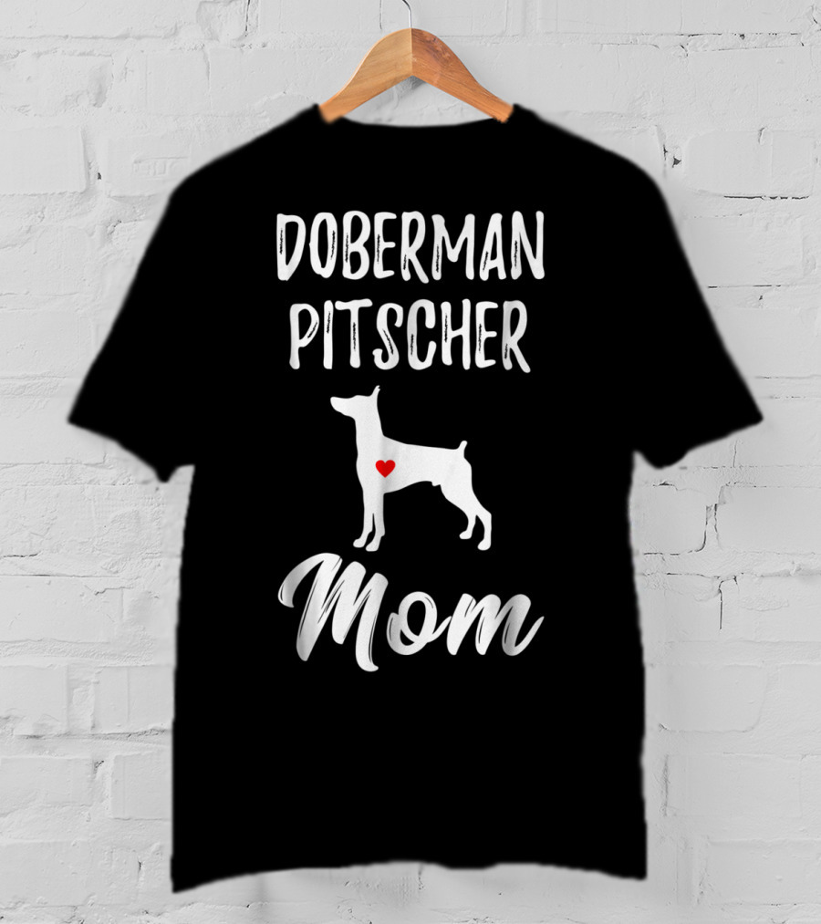 Doberman Pinscher Mom With Heart Accent T-Shirt