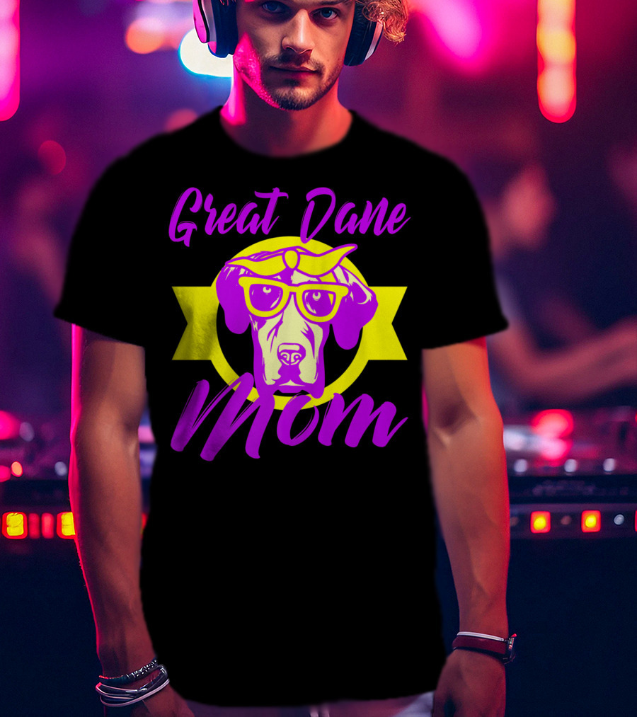 Great Dane Mom Women Puppy T-Shirt