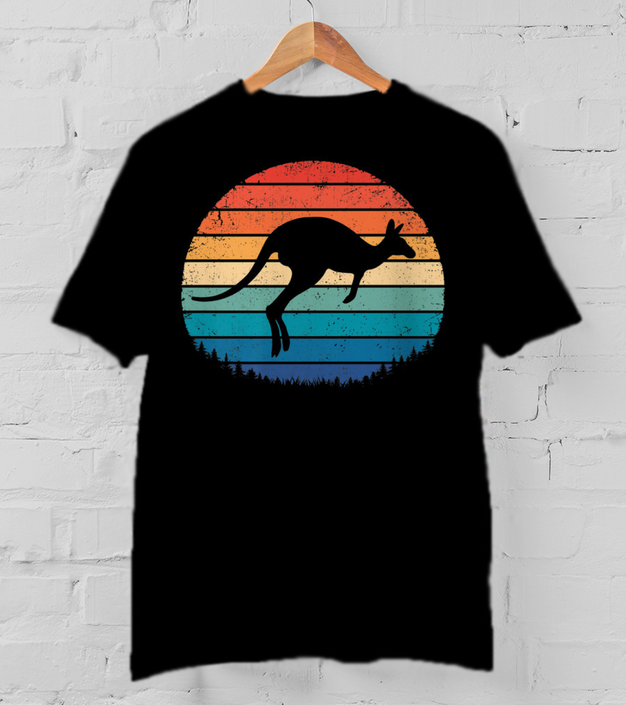 Australia Kangaroo Vintage Sunset Forest Silhouette Retro Stripes T-Shirt