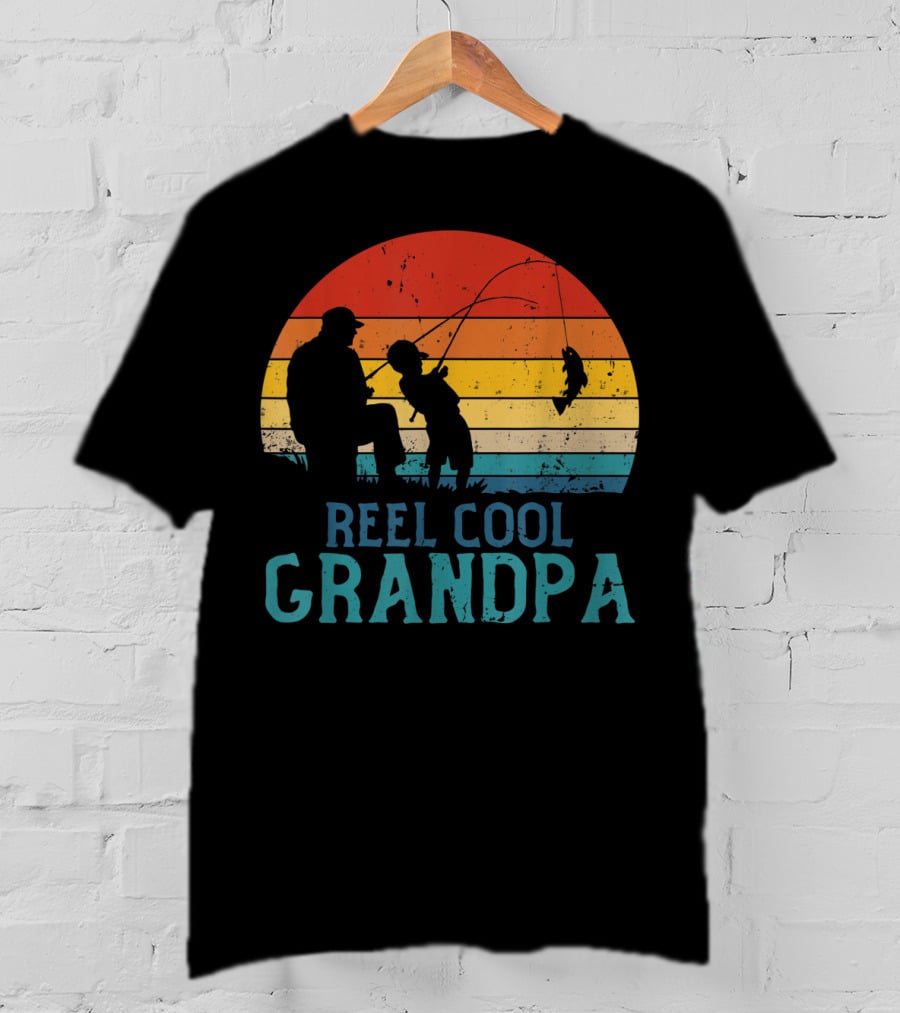 Reel Cool Grandpa Fishing Father's Day Grandfather Retro Sunset T-Shirt