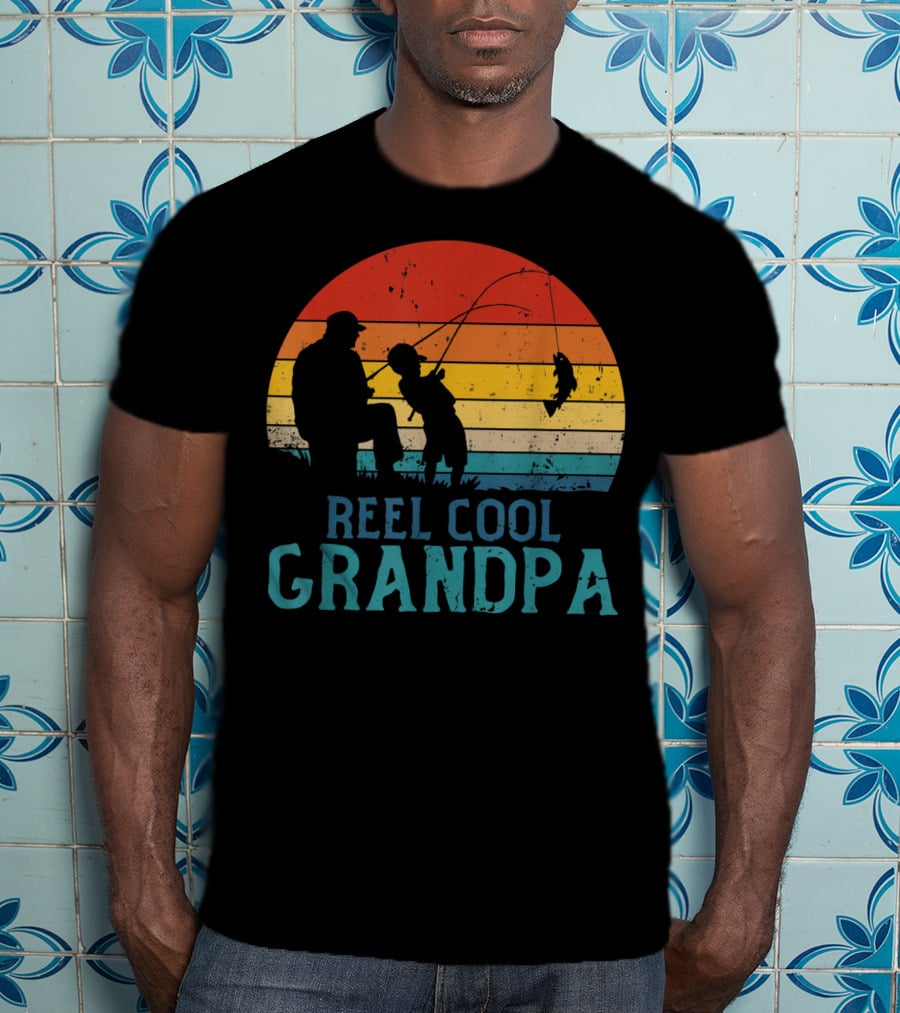 Reel Cool Grandpa Fishing Father's Day Grandfather Retro Sunset T-Shirt