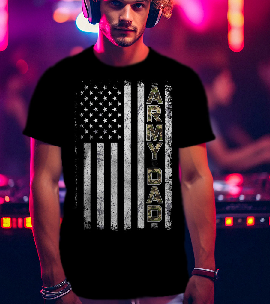 Army Dad Camouflage United States Flag Patriotic T-Shirt
