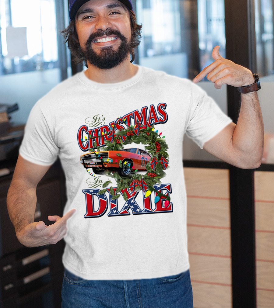 It's Christmas In Dixie 01 General Lee Car Wreath Lights T-Shirt