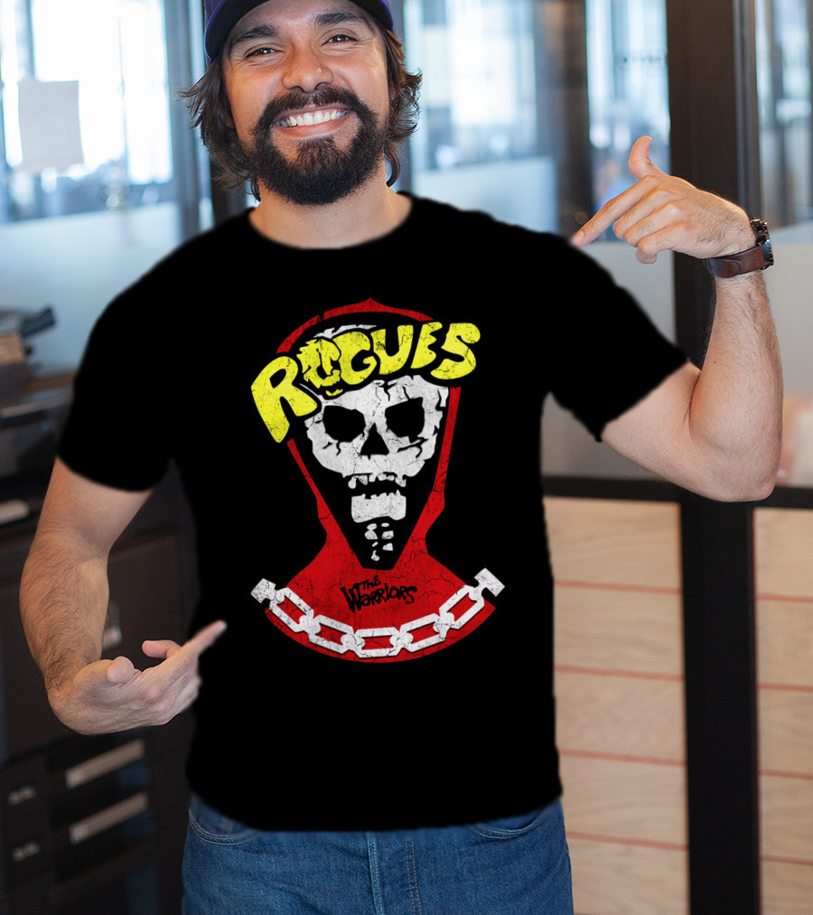 Rogues Skull Mask With Chain And The Warriors T-Shirt