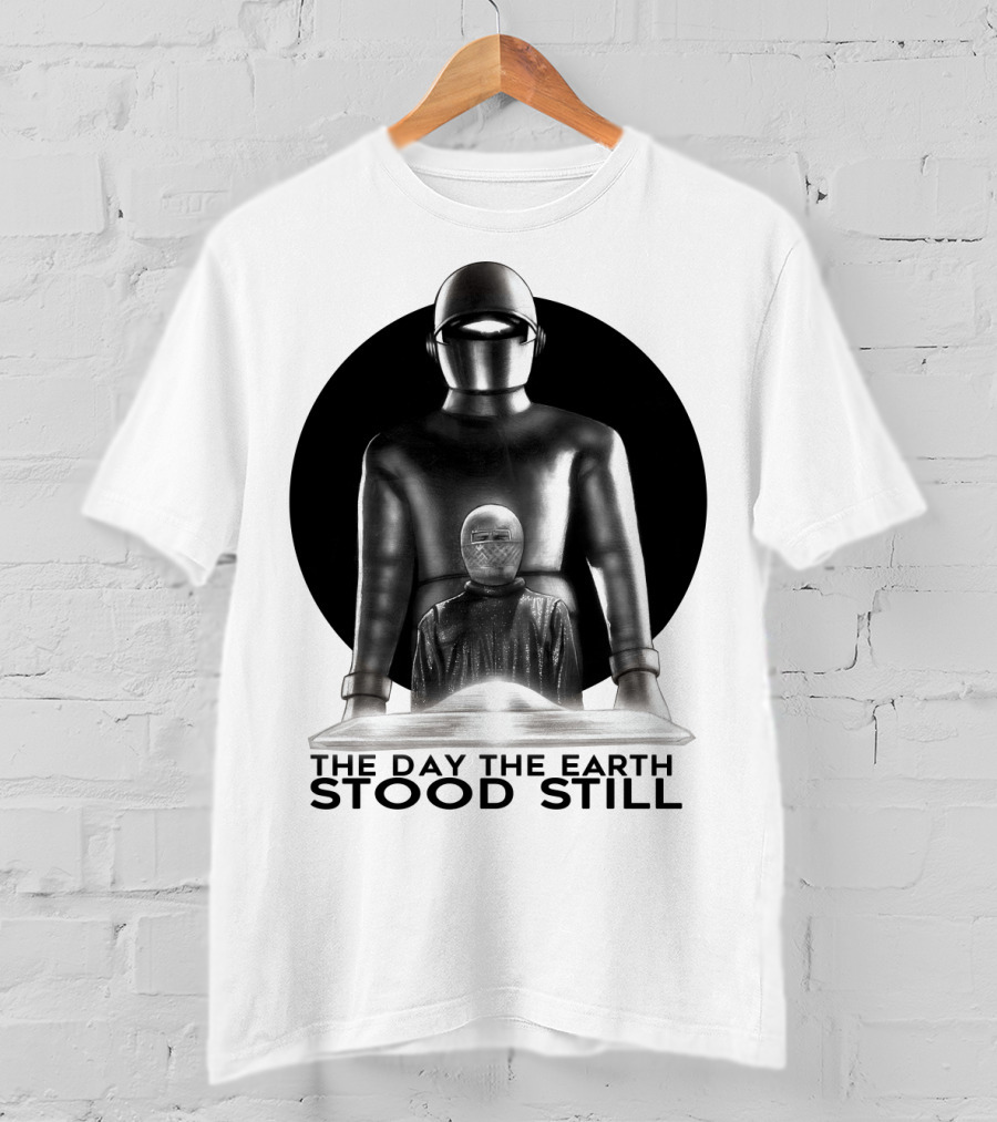 The Day The Earth Stood Still Classic Sci-Fi Robot And Alien T-Shirt
