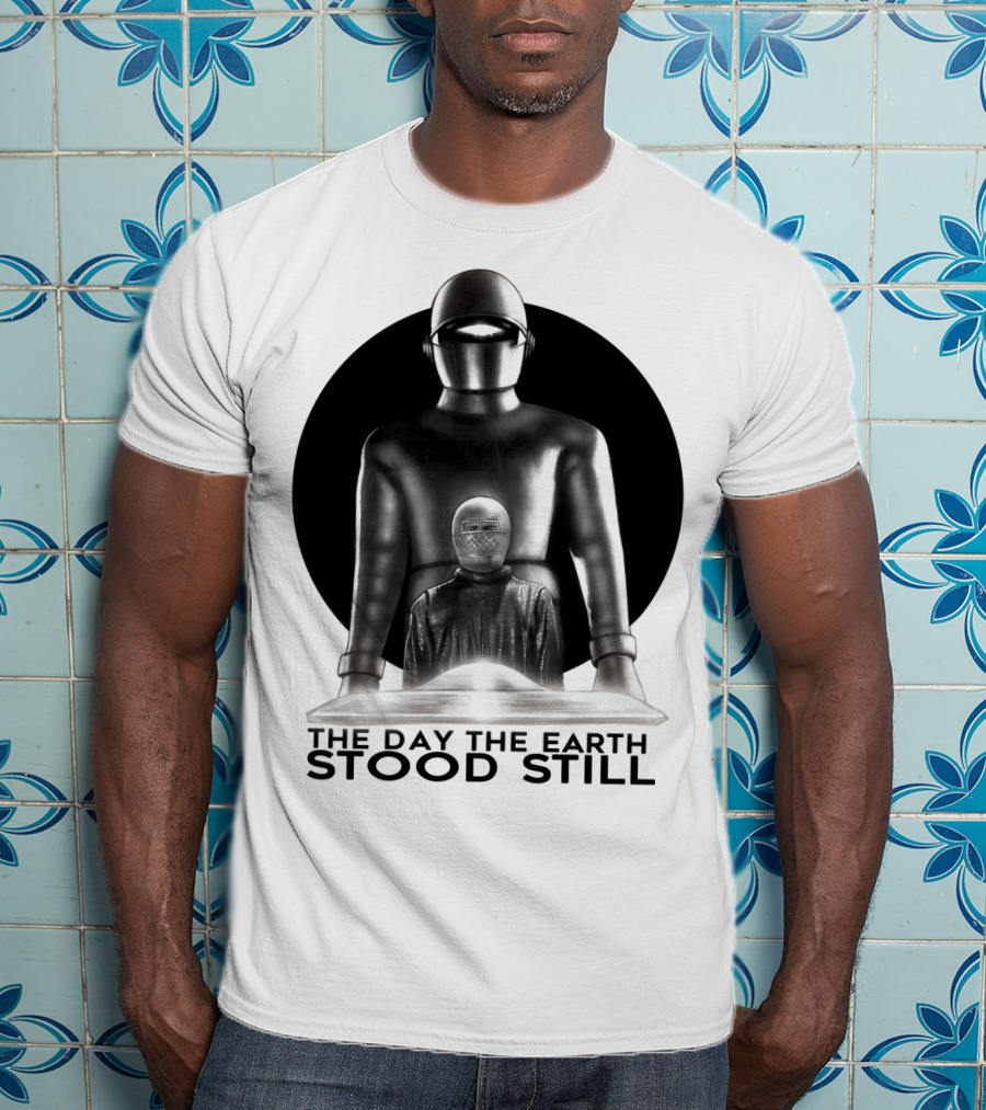The Day The Earth Stood Still Classic Sci-Fi Robot And Alien T-Shirt