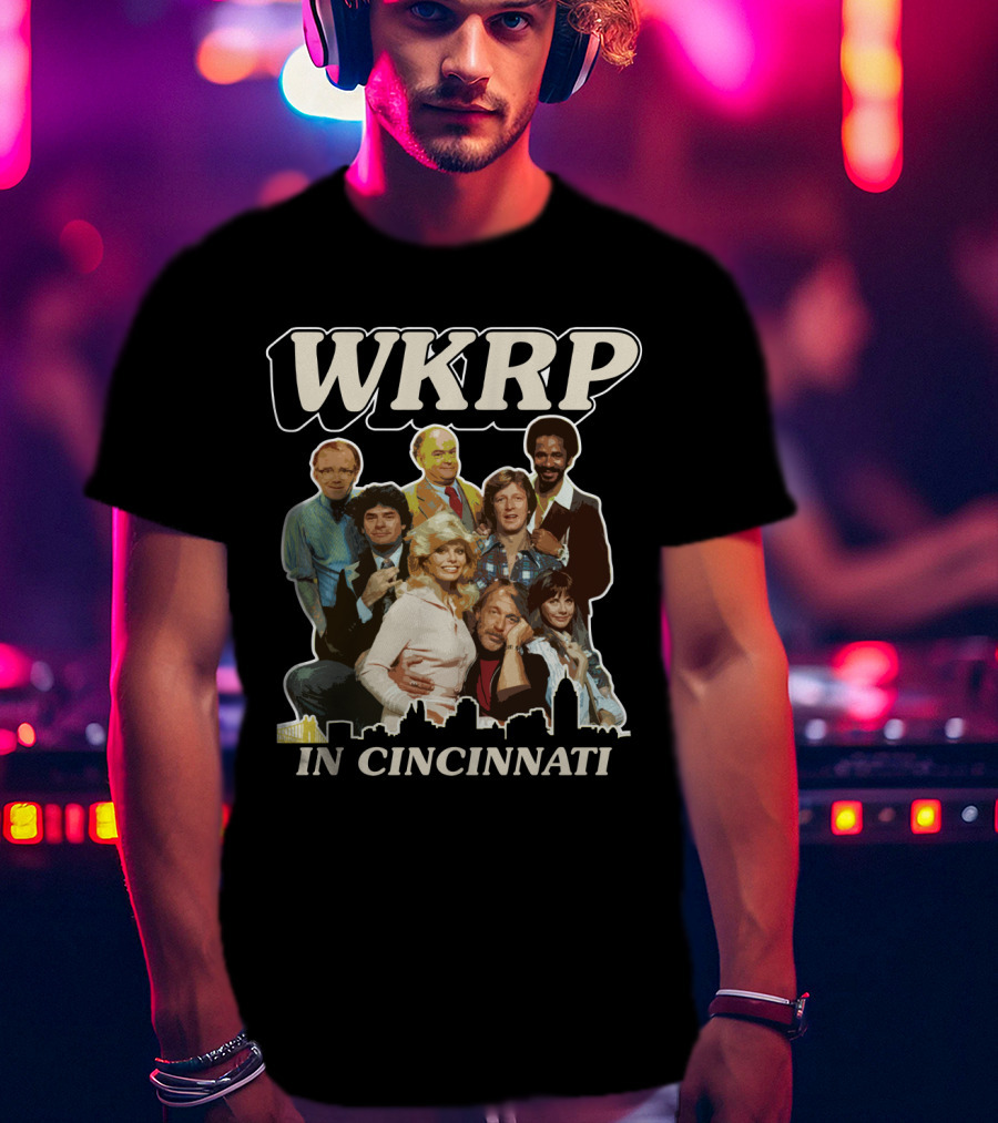 WKRP In Cincinnati Cast Photo With Cincinnati Skyline T-Shirt