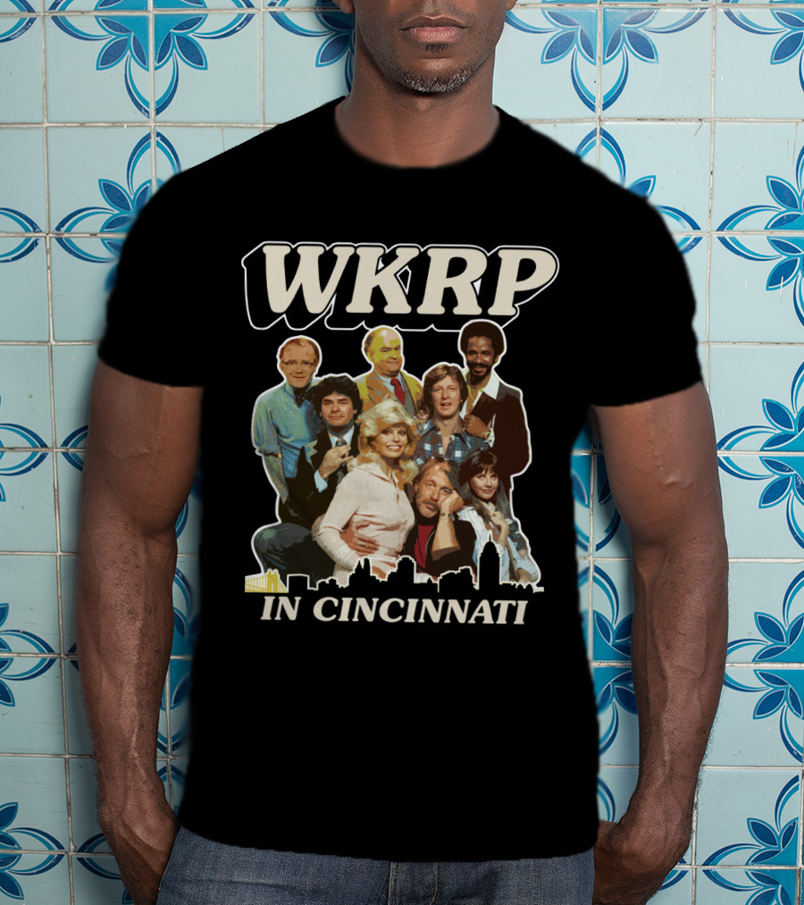 WKRP In Cincinnati Cast Photo With Cincinnati Skyline T-Shirt