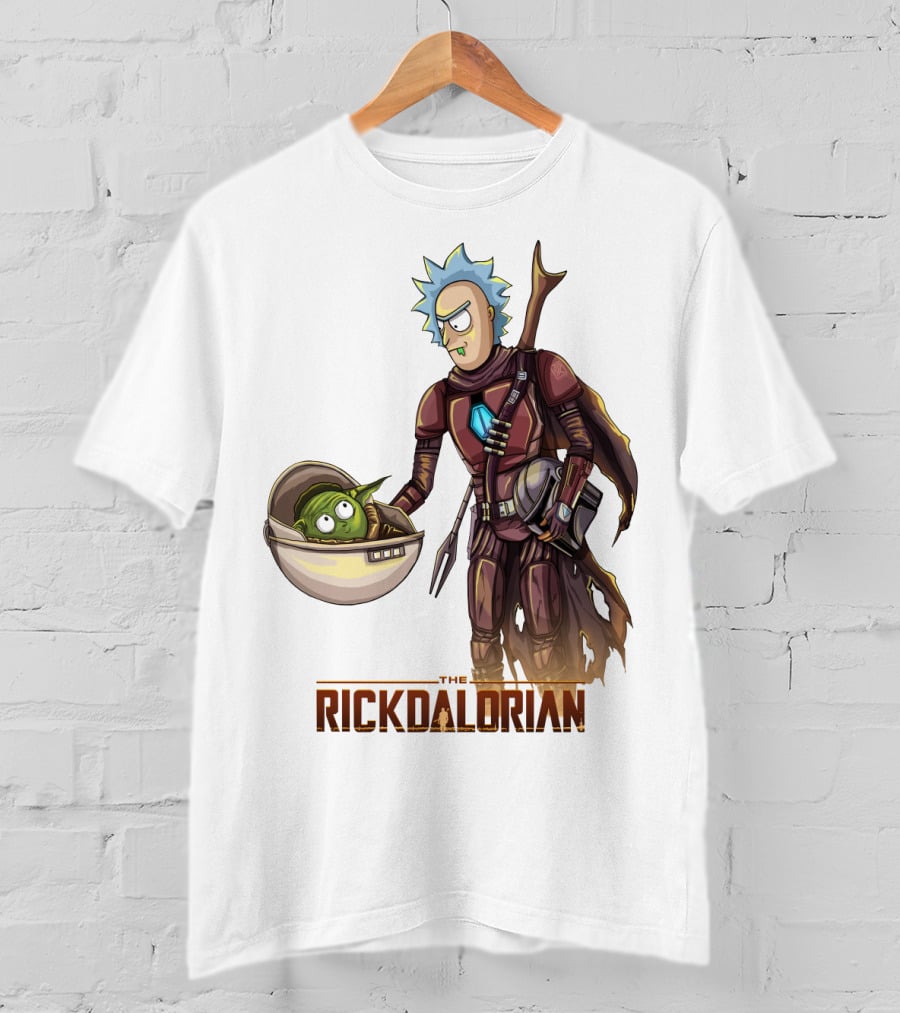 The RICKDALORIAN Sci-Fi Character Fusion With Armor And Green Alien In Pod T-Shirt