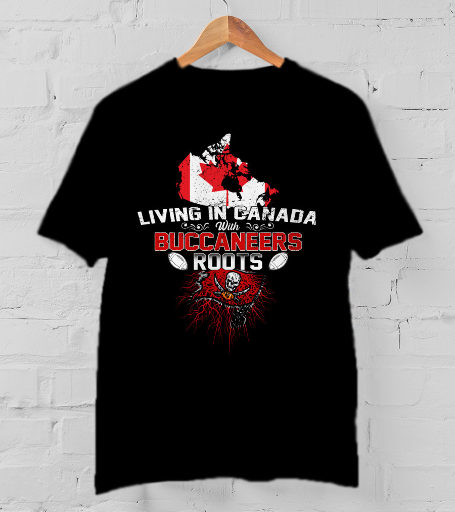 Living In Canada With Buccaneers Roots Football Icon Canada Map T-Shirt