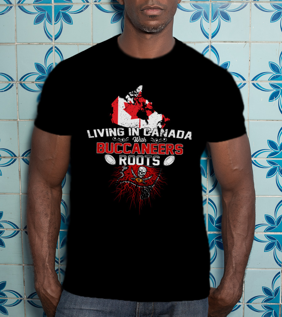 Living In Canada With Buccaneers Roots Football Icon Canada Map T-Shirt