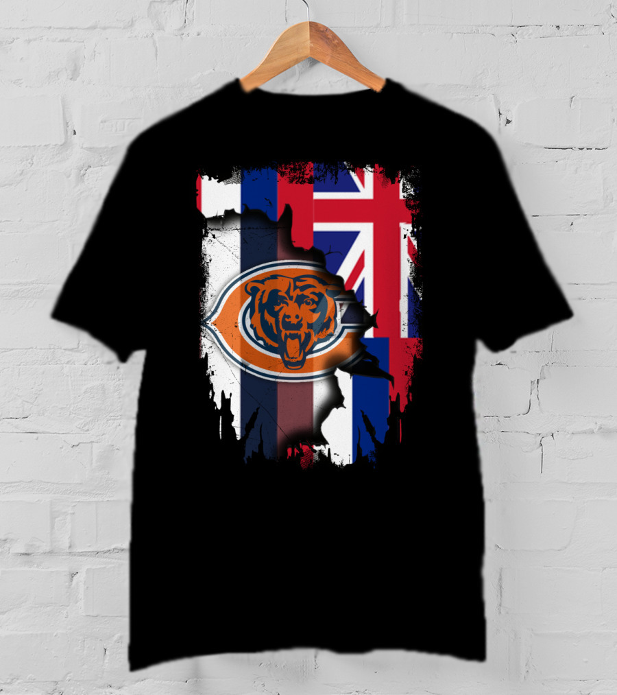 Chicago Bears Logo With Hawaiian Flag Background T-Shirt