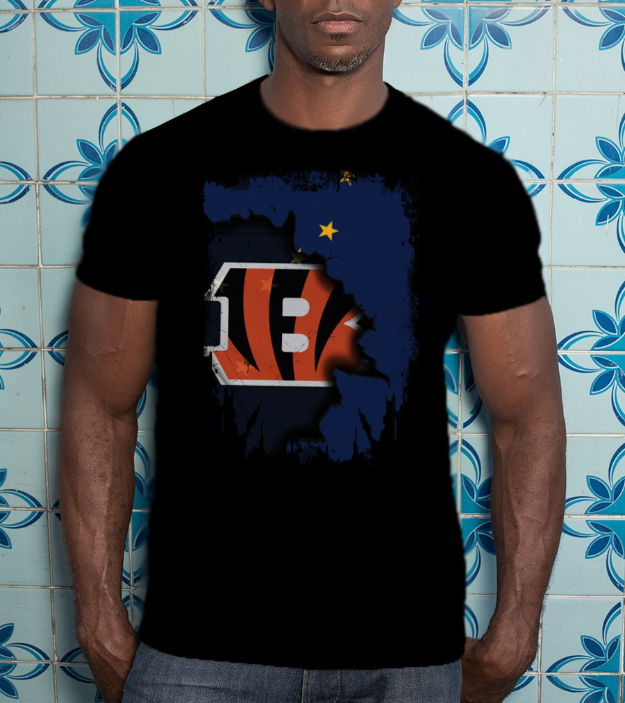 Alaska Map With Cincinnati Bengals Logo T-Shirt