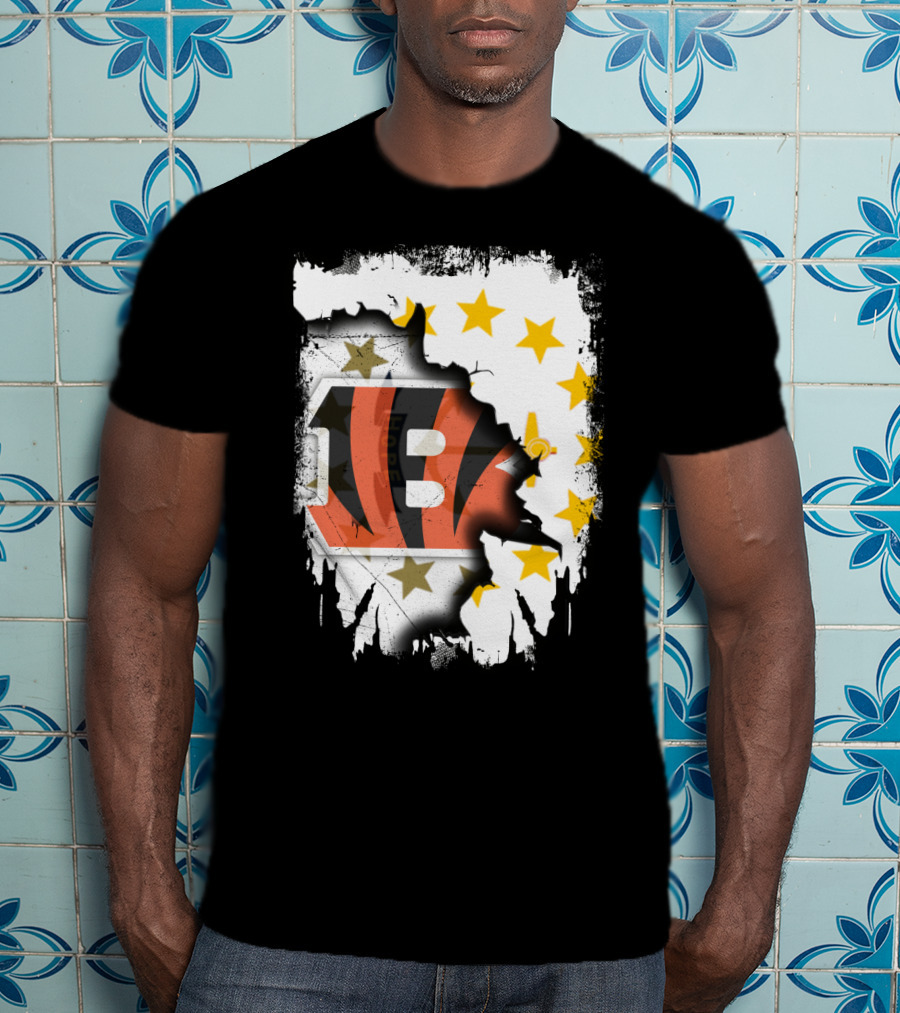 Rhode Island Map With Cincinnati Bengals Logo And Stars T-Shirt