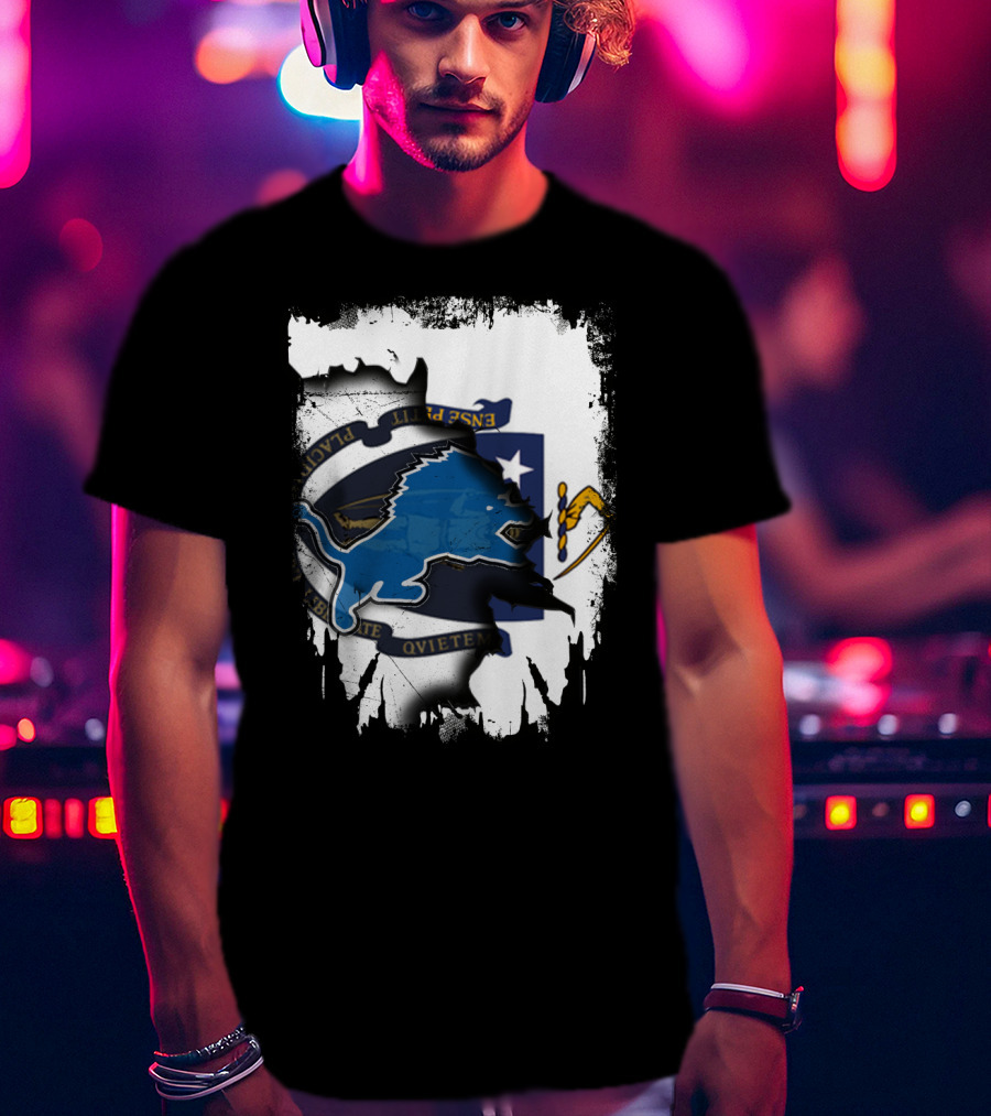 Detroit Lions And Massachusetts Flag United T-Shirt